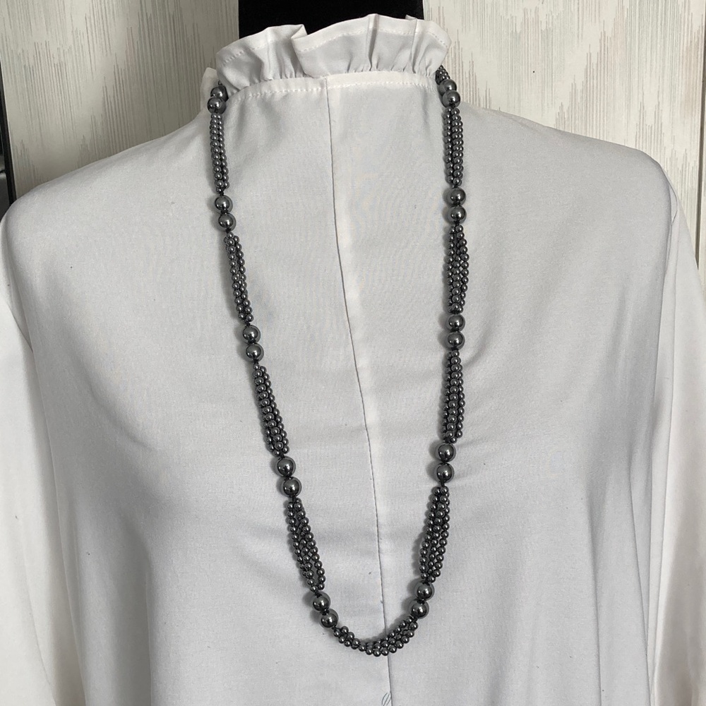 Elegant Hematite Beaded Necklace